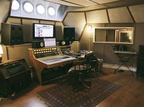 Studio 1